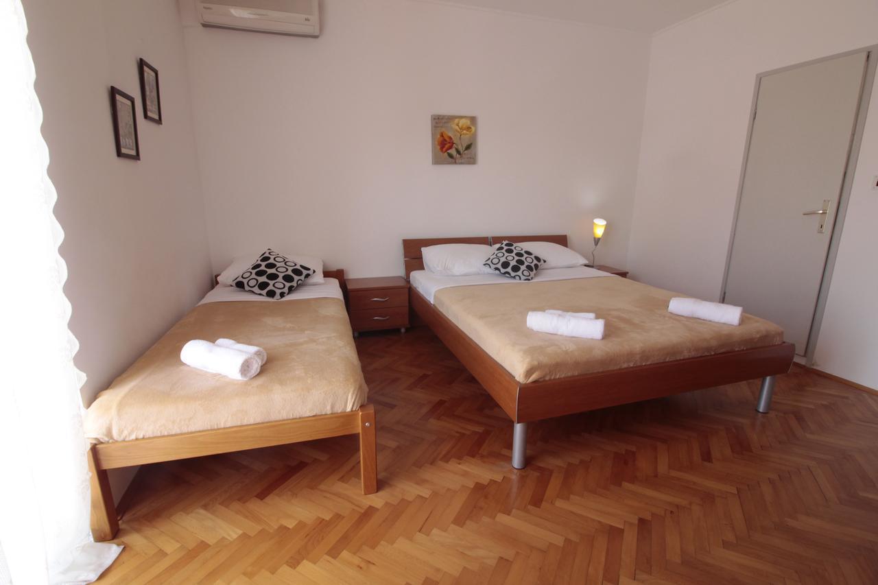 Studios & Rooms Fiesta Новаля Екстер'єр фото